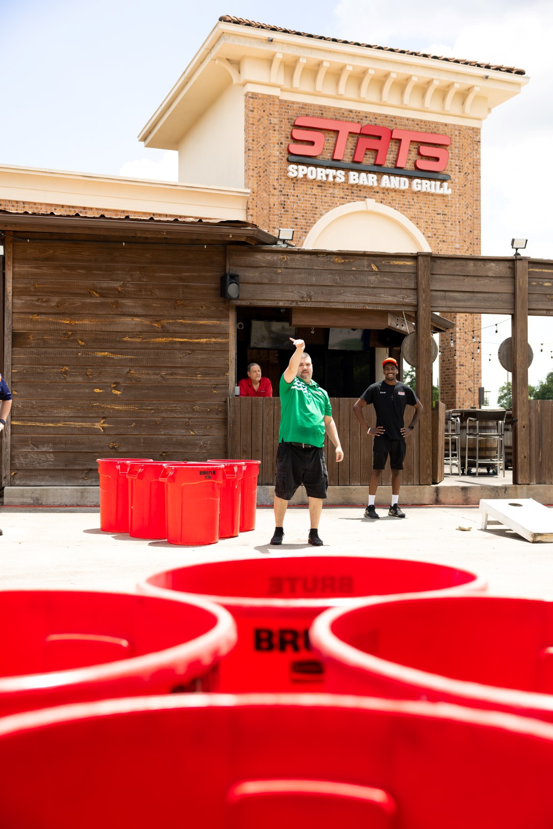 stats sports bar houston giant beer pong